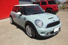 MINI_coopers_iceblue