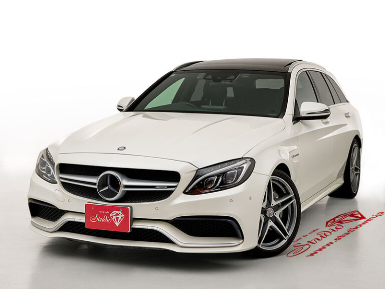 メルセデス・ベンツAMG　C63ステーションワゴン