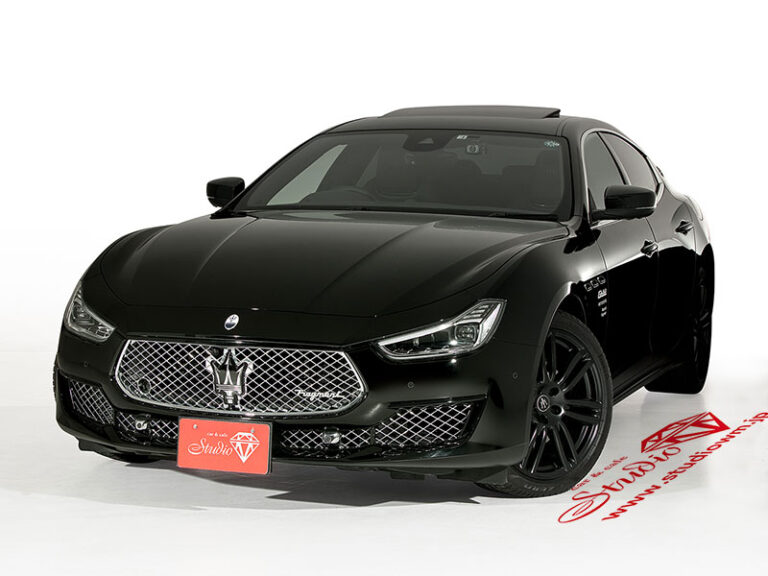 マセラティ ギブリGT ハイブリッド フラグメント